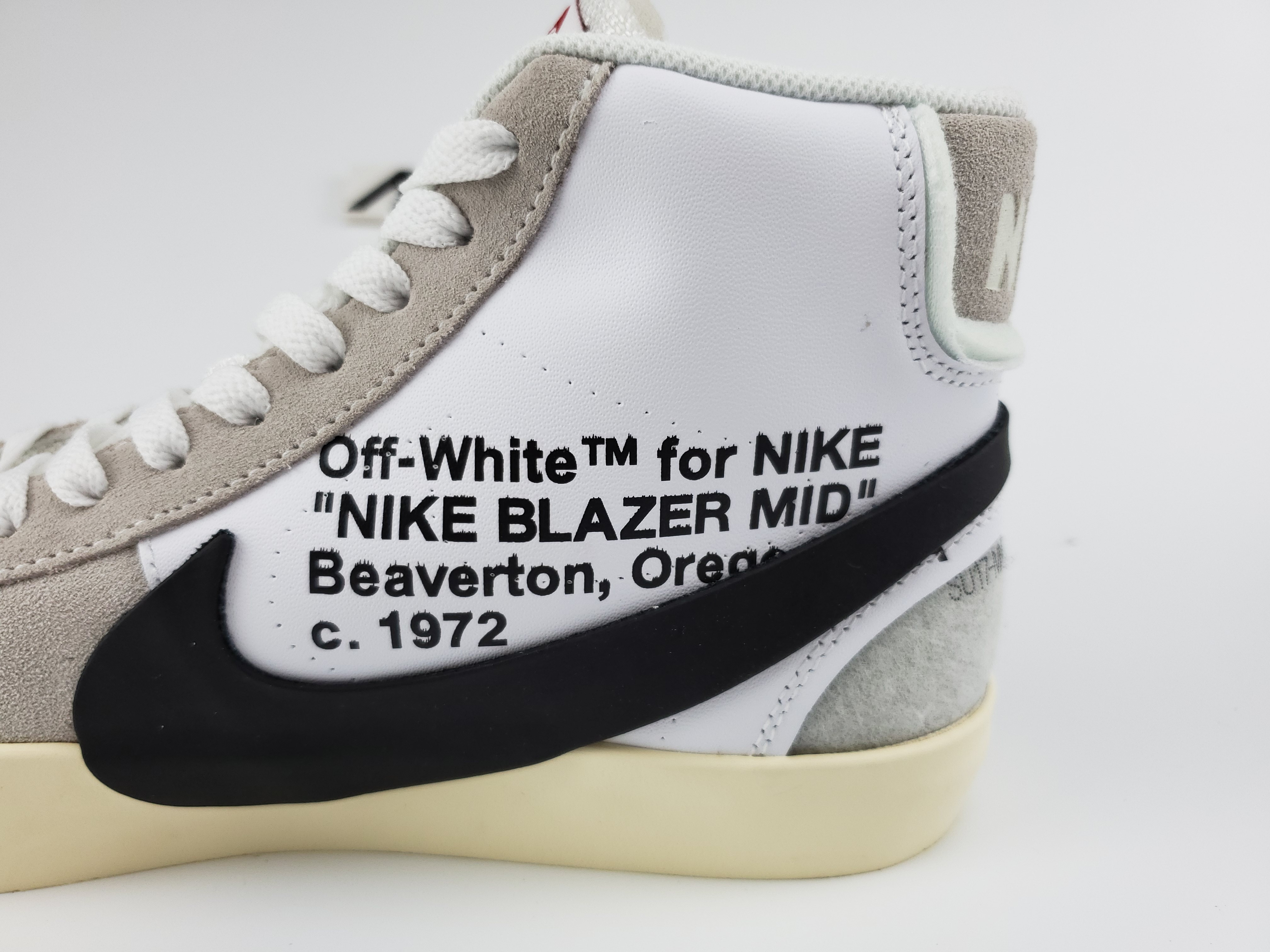 Nike Blazer Mid Off-White