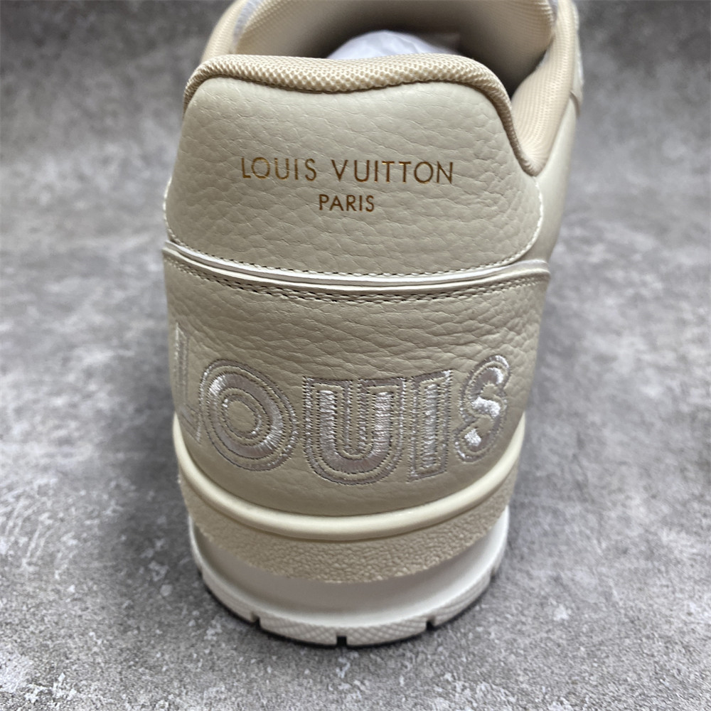 UA LV Trainer Sneaker