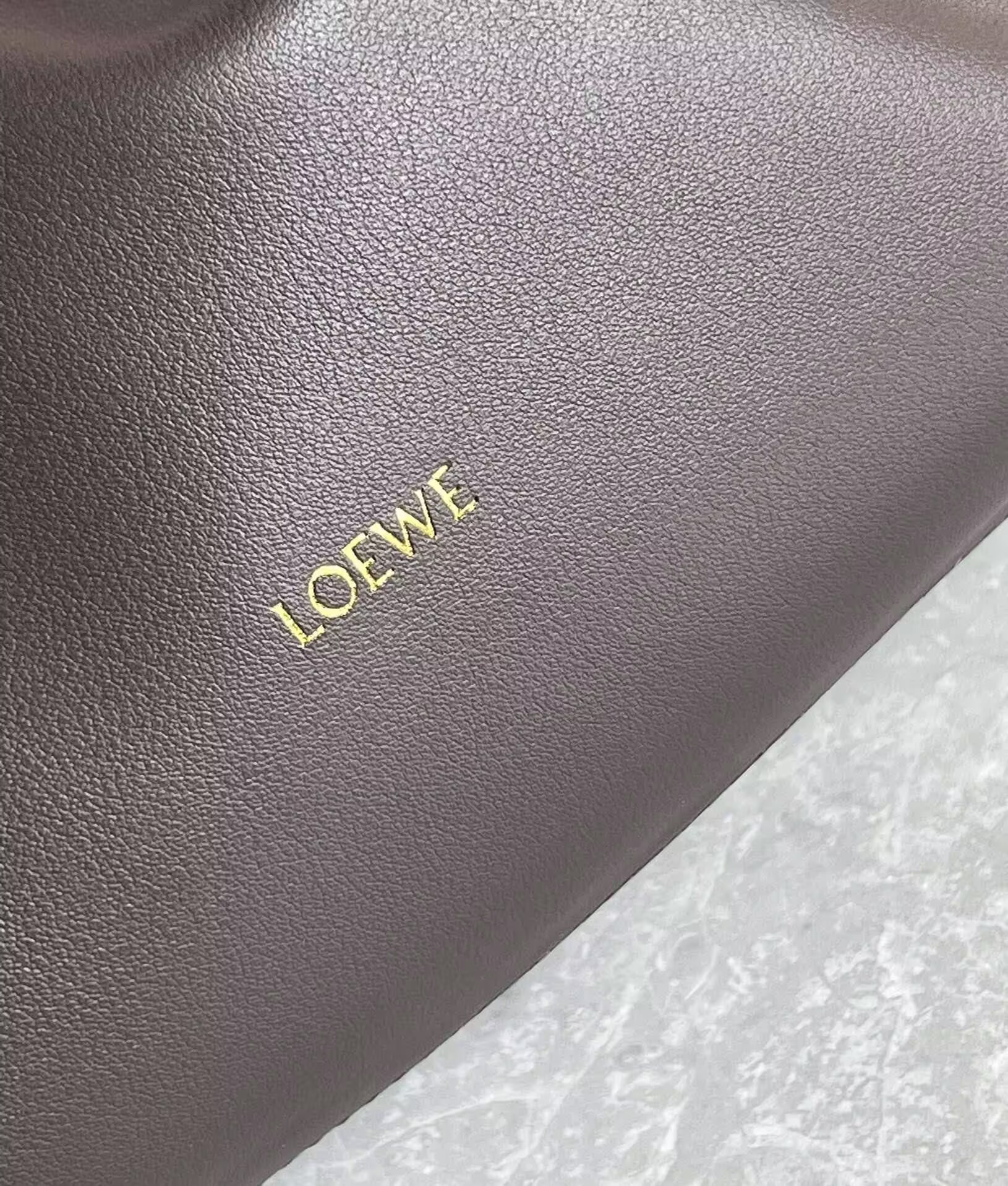 L0ew* flamenco purse 23.9x18x9cm