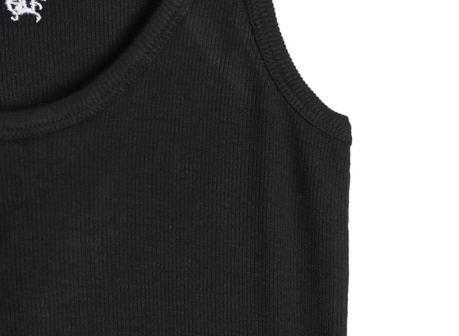 Ch**me He**ts ch knitting vest