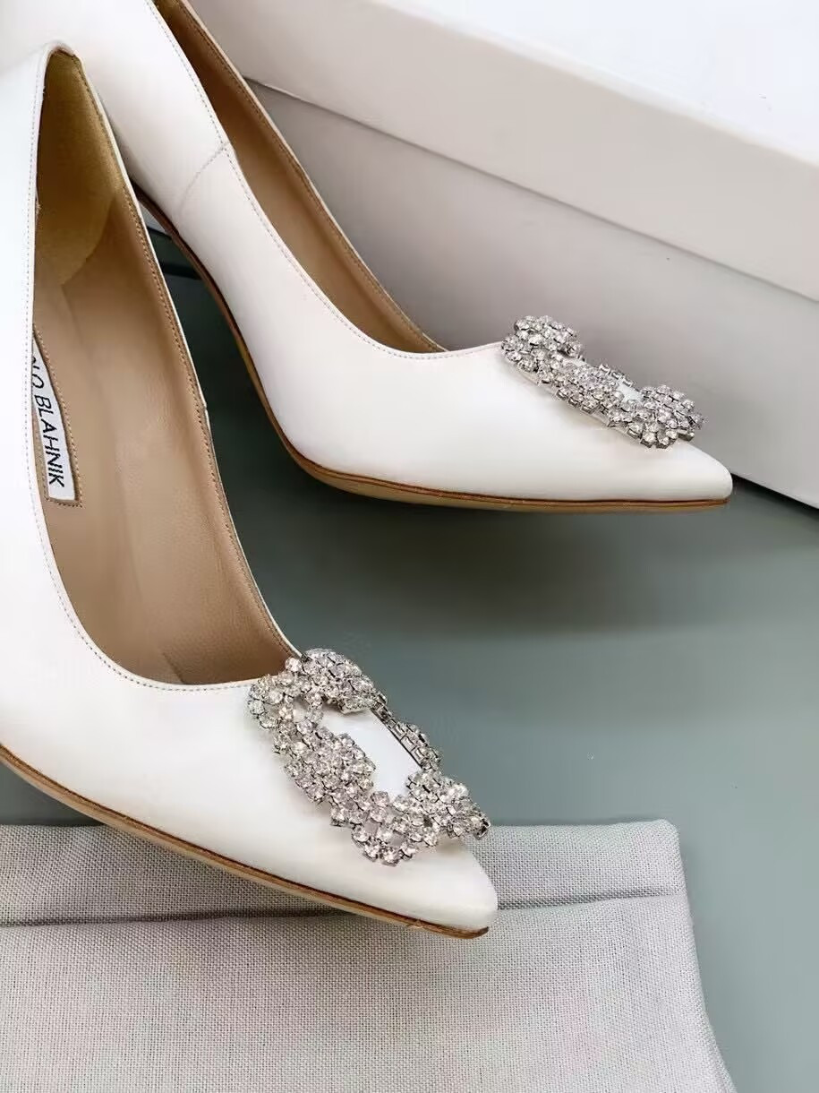 UA Manolo Blahnik Hangisi Jewel Buckle Pumps