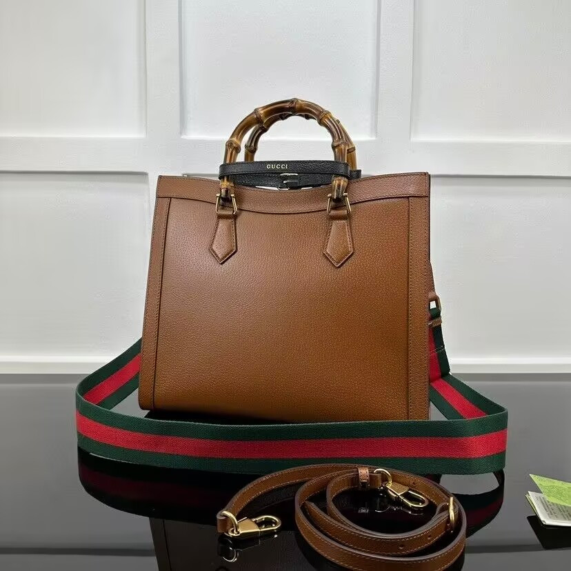 G*u*i diana large tote bag 35x30x14 cm