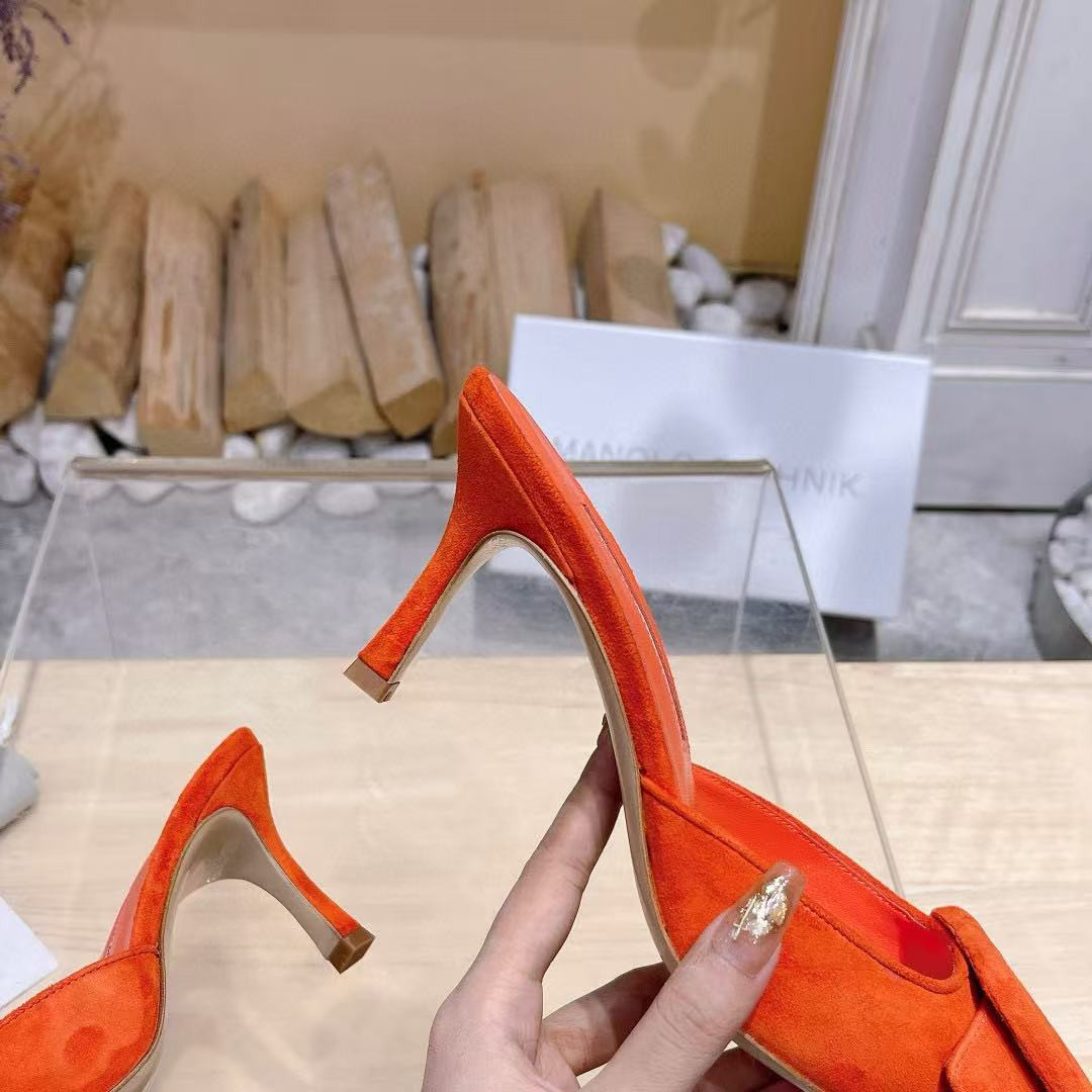 UA Manolo Blahnik Mules 7.5cm