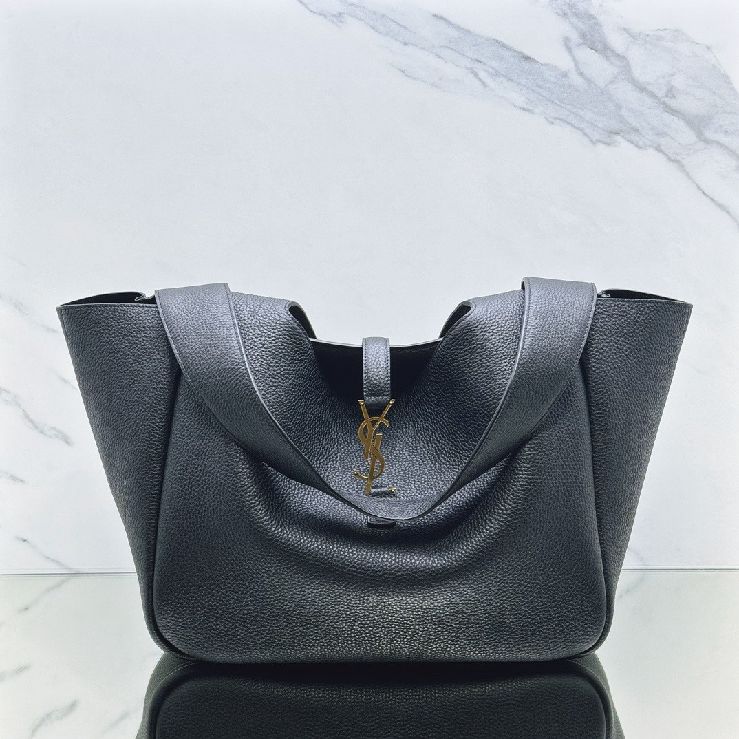 Y*L le 5 À 7 bea in grained leather 50×28×18cm