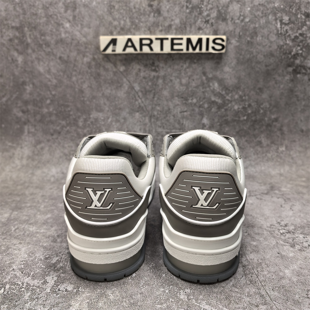 UA LV Trainer Sneaker