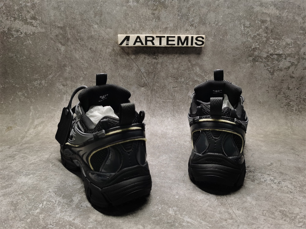 UA OFF-WHITE Be Right Back Black