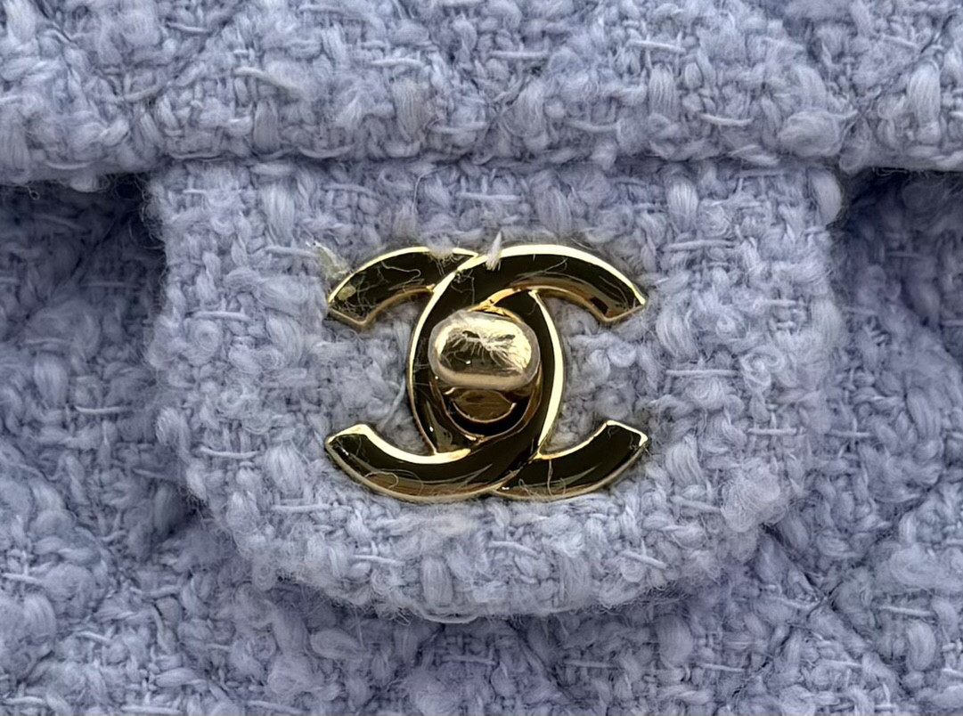 Ch*el mini classic 11.12 handbag 25 15.5 × 25.5 × 6.5 cm