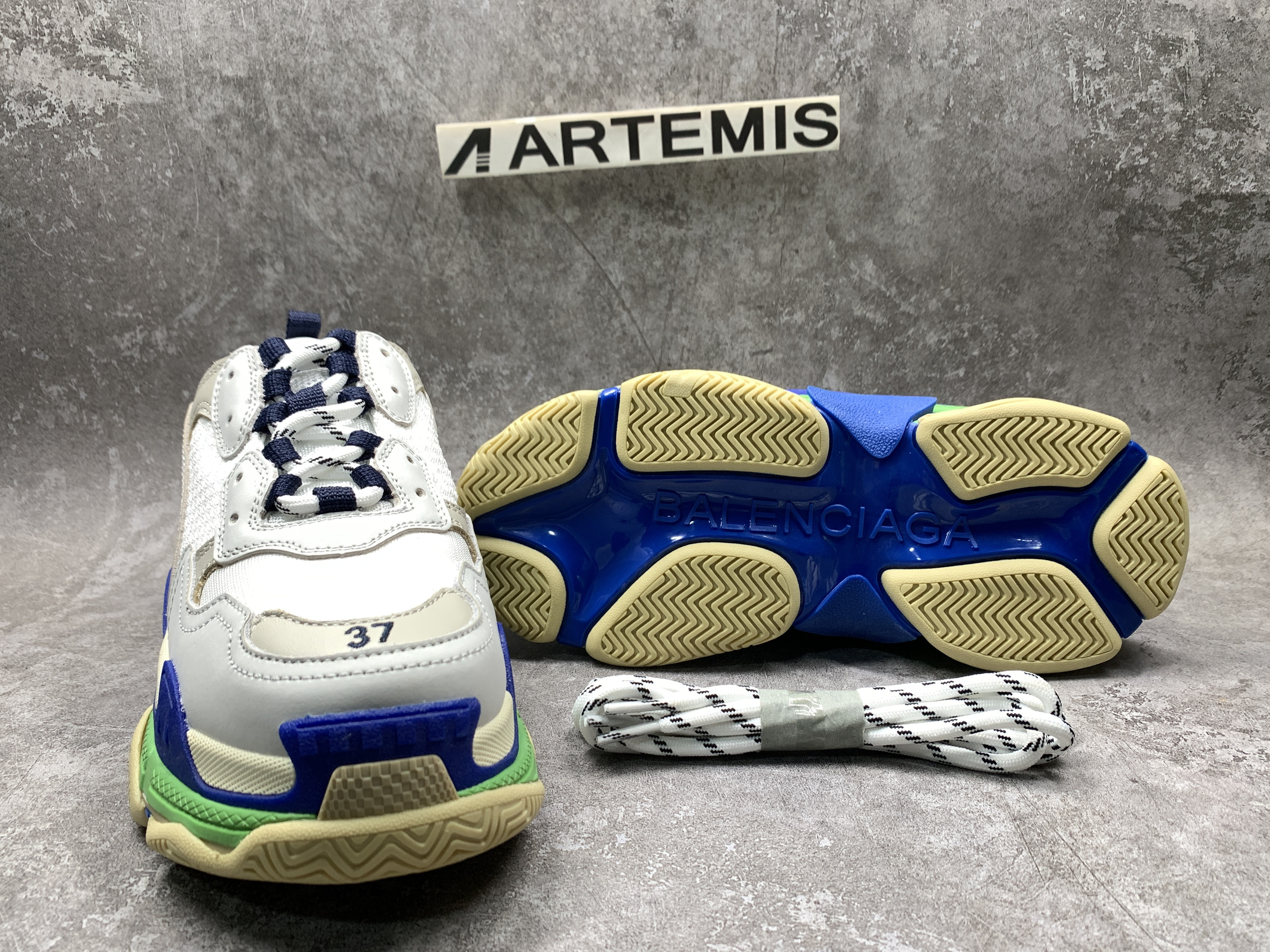 Balenciga Triple S Blue Green