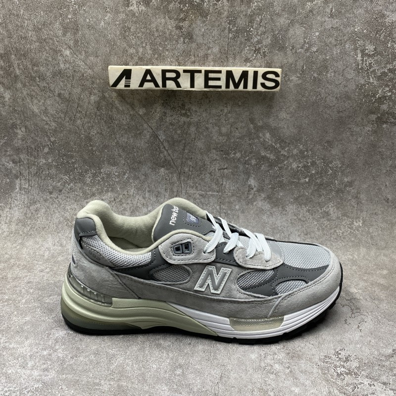 New Balance 992 Grey