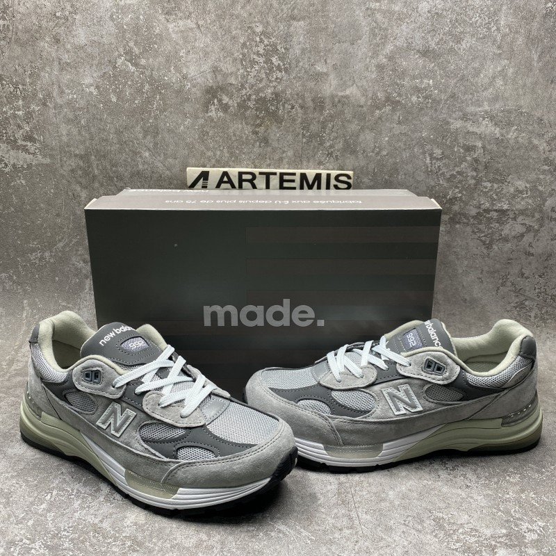New Balance 992 Grey