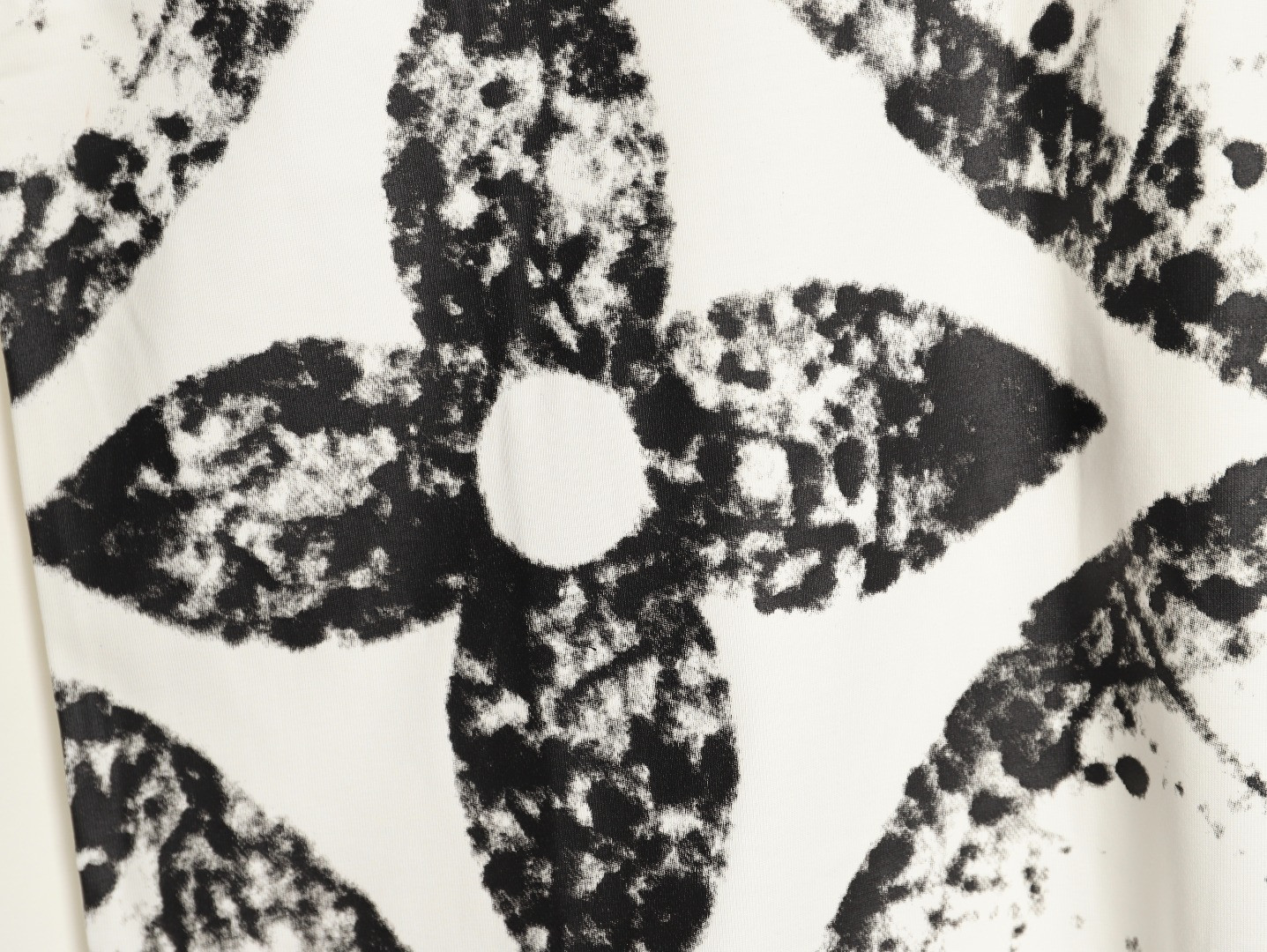 l0*is V*t0n 25fw long-sleeved t-shirt