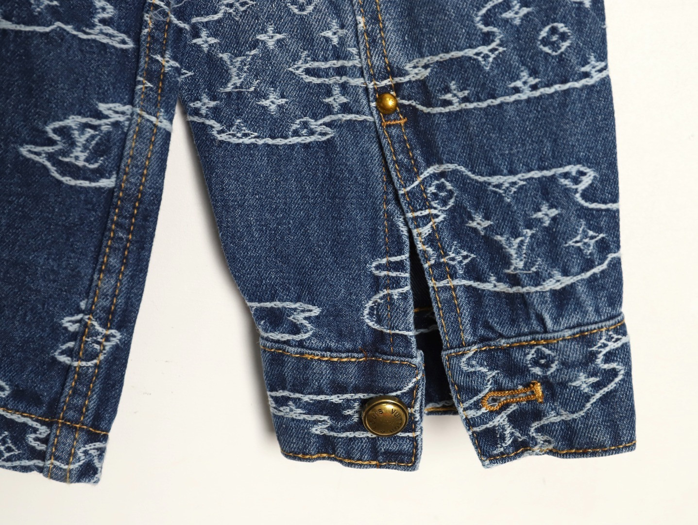 l0*is V*t0n 25fw denim jacket suit