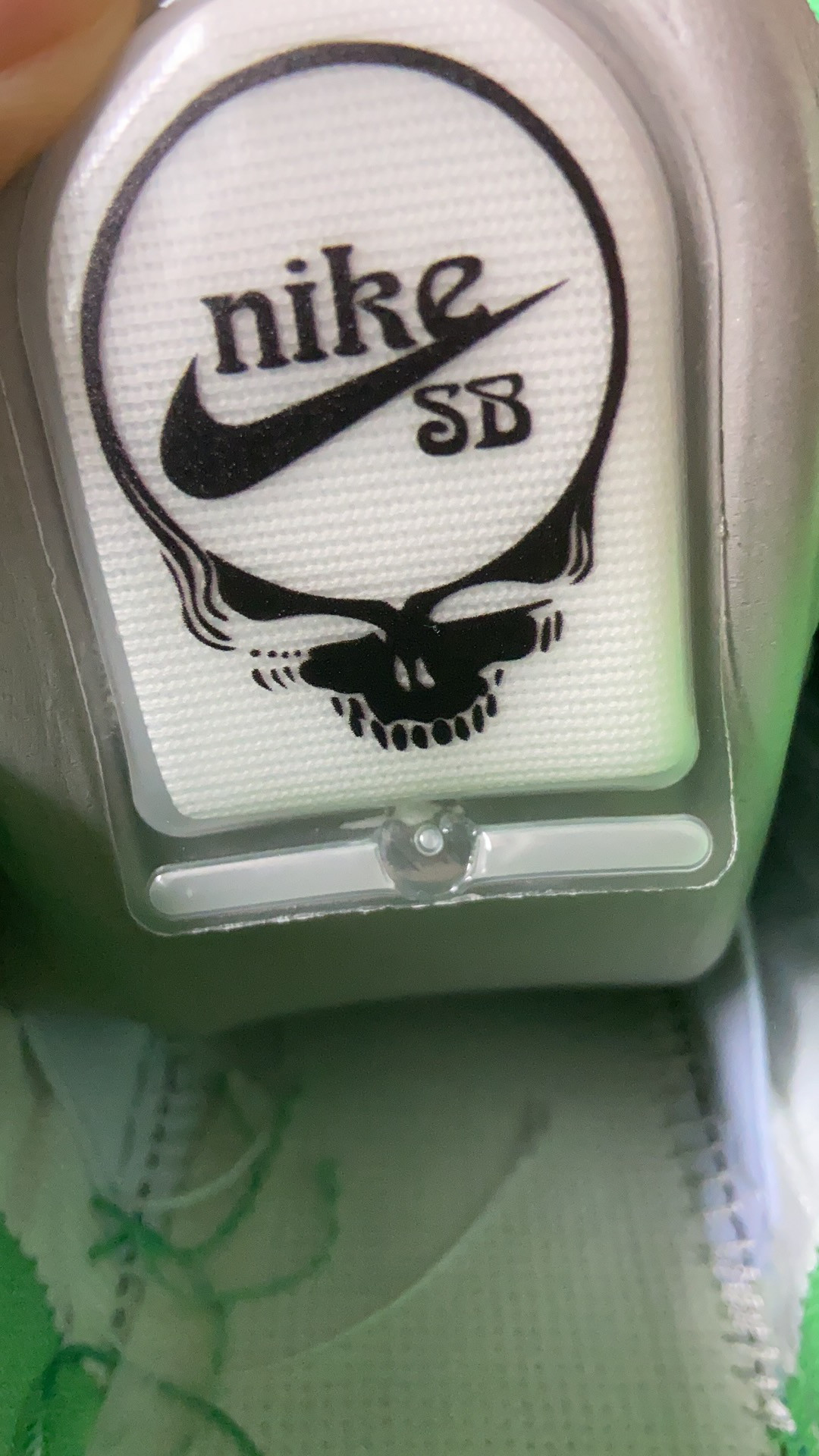 Grateful Dead x Nike SB Dunk Low Green Bear