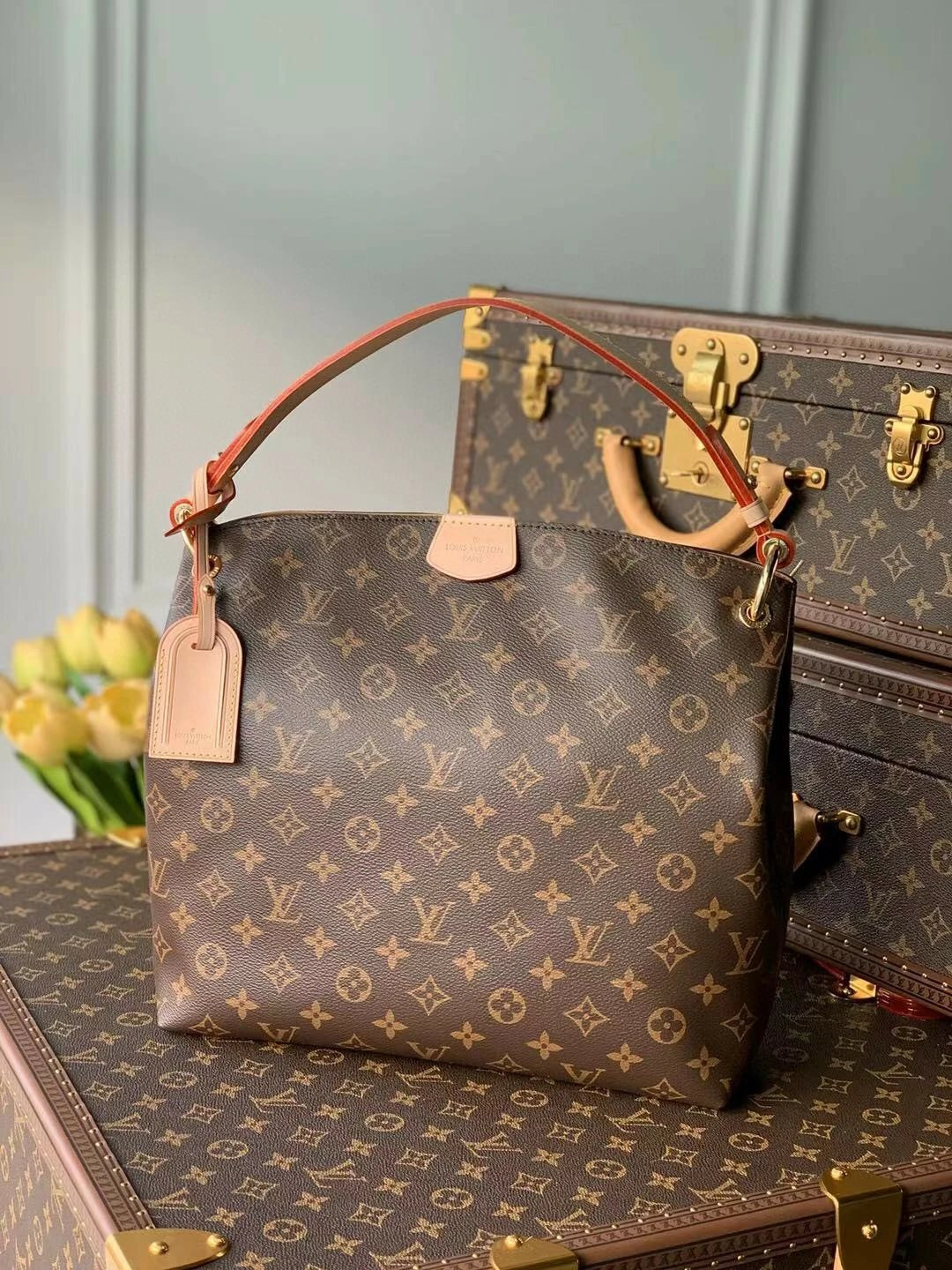 LV GRACEFUL PM M43701