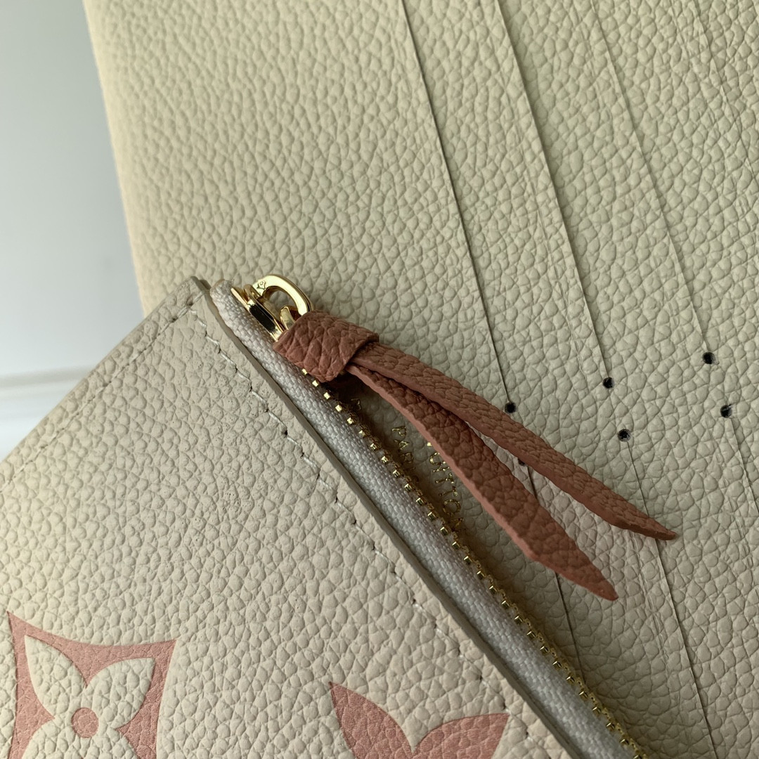 LV FÉLICIE POCHETTE M69977
