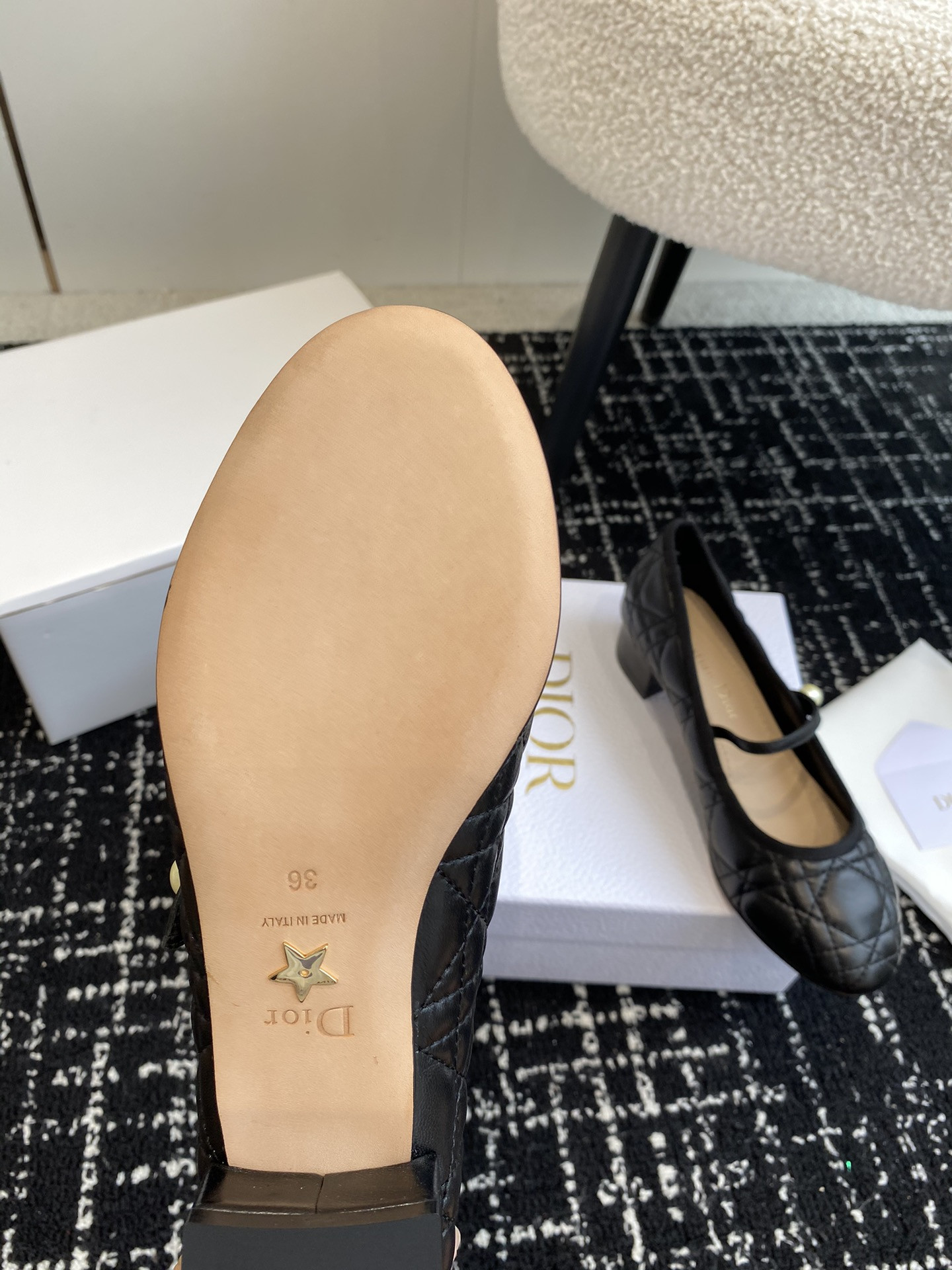 ua D*or ballet pump black