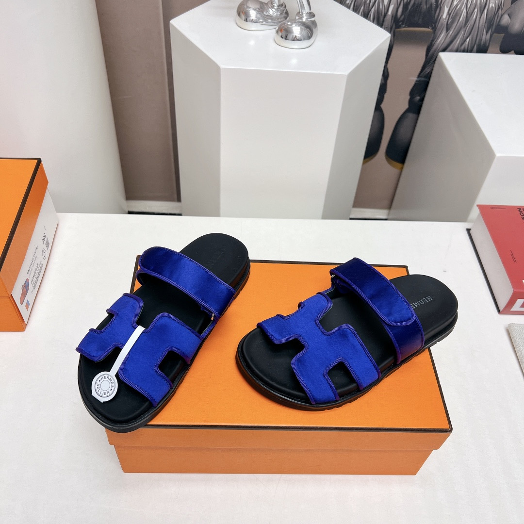 UA Hermès Chypre sandal