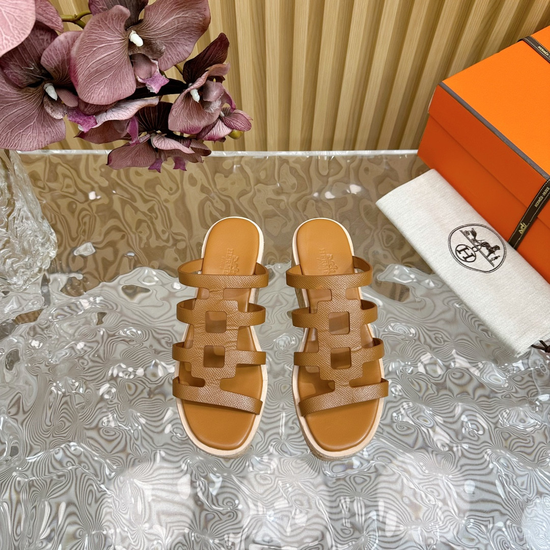 UA Hermès Isabella 30 sandal