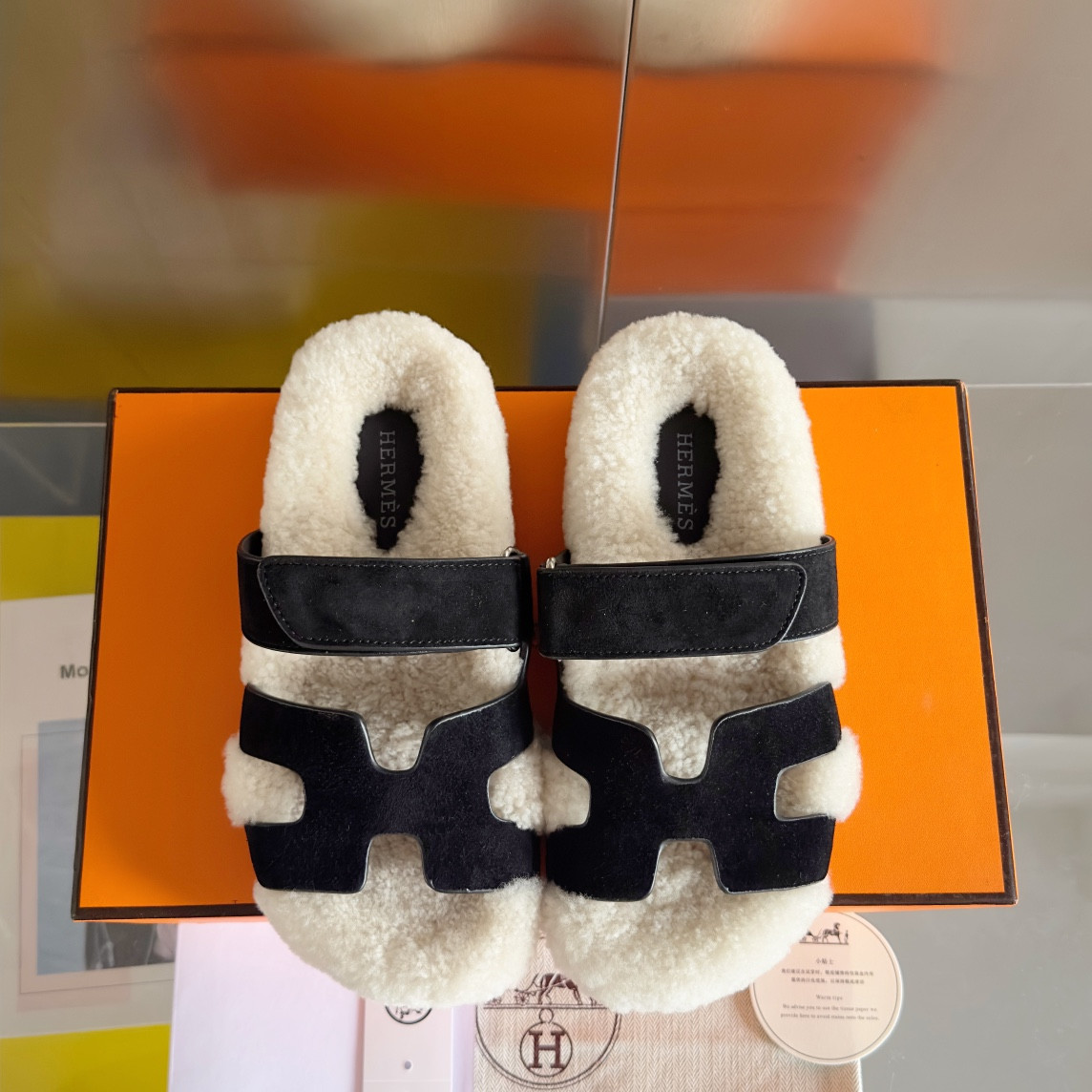 UA Hermès Chypre sandal