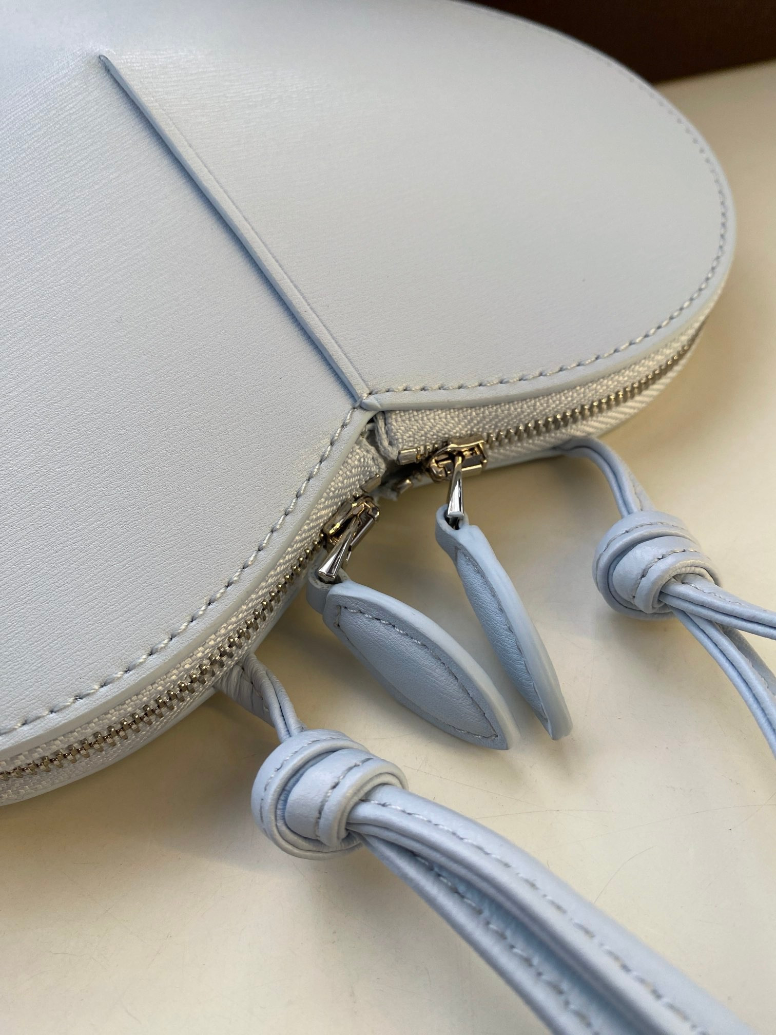 ALAÏA Le Coeur Heart Bag 18.5x20.5x5cm