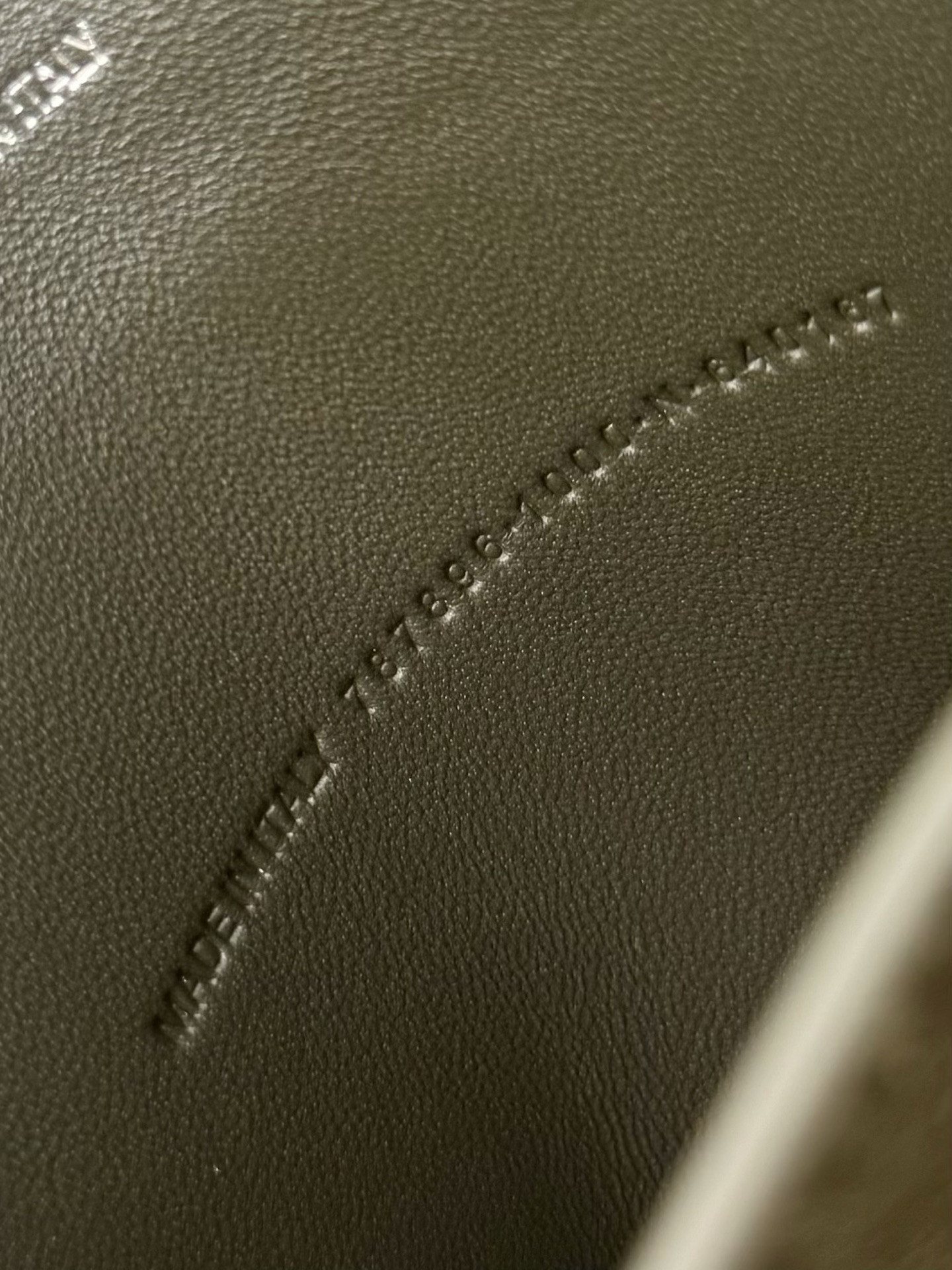 Ba*len*cia*ga rodeo mini 22.8x17x9.9cm