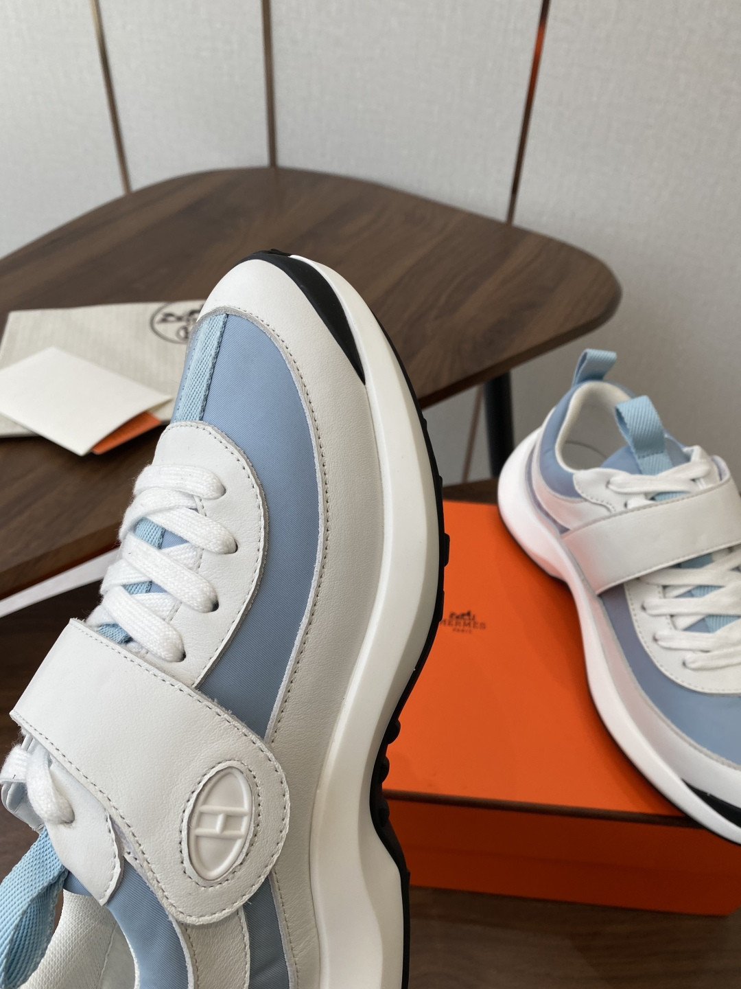 UA Hermès Loop Sneaker